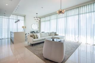 Luxury 3BR plus Maids Room in Emaar Beachfront - 8