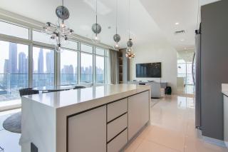 Luxury 3BR plus Maids Room in Emaar Beachfront - 5