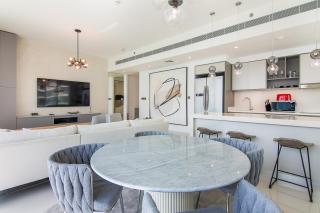 Luxury 3BR plus Maids Room in Emaar Beachfront - 1