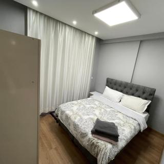 Modern Comfort Steps from Taksim - 4