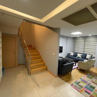 Modern Comfort Steps from Taksim - 1