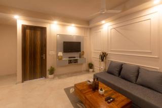 Half Flight Dwarka Sector 23 - 8