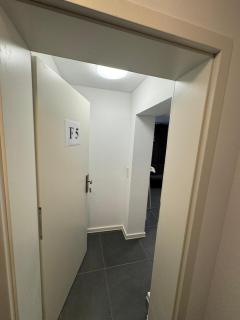 F5 - 2 Zimmer Wohnung - 3