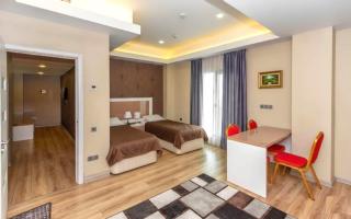 Diplomat Suites Hotel - 7