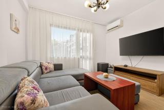 Central Comfort Stay - 3