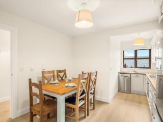 17 Clifden Court - 4