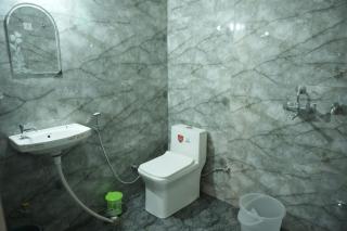 Happy Nest Home Stay - 4