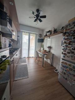 Stylish Apartment - Easy Access to City Center - 7