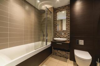 2 Bed Balcony Flat in Vauxhall - 7