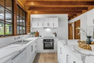 Hahndorf Log Cabin - 4