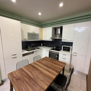 Bright 2BR Home in Central Istanbul - 5