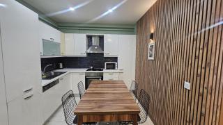 Bright 2BR Home in Central Istanbul - 3