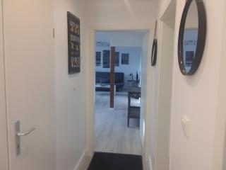 Hamburg - Haus - Airport 2 - 4