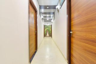 FabHotel Sunroof & Rooftop - 4