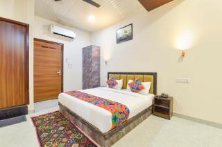 FabHotel Sunroof & Rooftop - 8