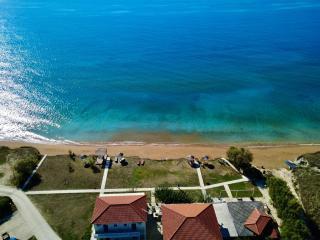 Chloe Apartments - 9