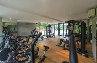 Tropical Thai Loft with Koi Pond - 4