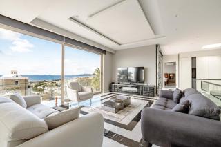 Luxury Golden Villa with sea view - 9