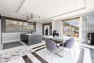 Luxury Golden Villa with sea view - 4