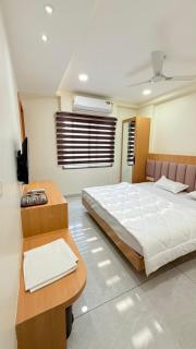 Hotel Kavita Inn - 9