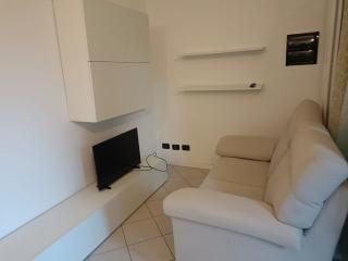 The Sunrise Apartments - 4