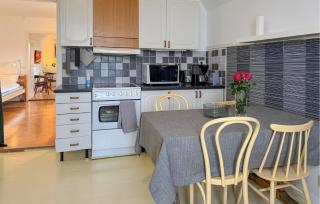 Gorgeous Apartment In Högsby With Wifi - 8