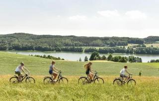 1 Bedroom Lovely Apartment In Golubie - 2