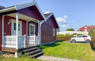 5 Bedroom Awesome Home In Löttorp - 1