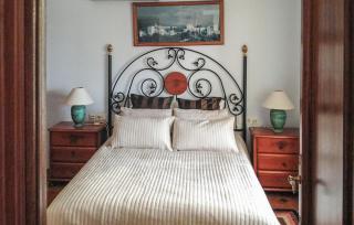 2 Bedroom Beautiful Home In Benalmadena - 2