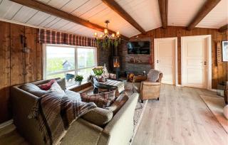 Amazing Home In Sjusjøen With Sauna - 7