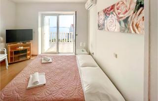 Amazing Apartment In Mlini With Wifi - 5