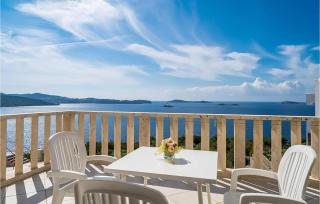 Amazing Apartment In Mlini With Wifi - 1