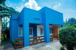 Cozy 3 bedroom house - 0