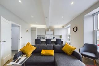 Aurora House 2B Warrenpoint - 7