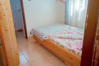 Cozy 3 bedroom house - 8