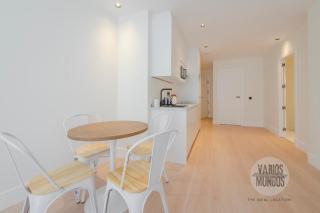 Malasaña vibrante para 4, descubre San Bernardo 20 E3 - 4