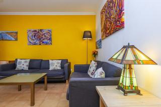 Central 1 Bed Apartment - 4