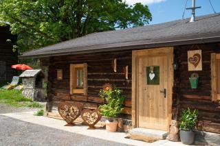 Hungarhub Hütte - 9