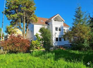 Queen's Cave By Staysville - 4