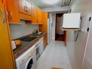 Evans Realty CB Balcón vistas al mar y piscina - 6