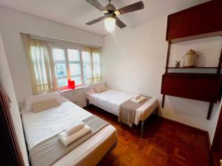 Evans Realty CB Balcón vistas al mar y piscina - 5