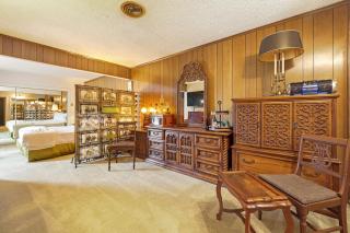 A Visit to Grandma's House - 2