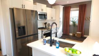 The Funky Fun Haus - Pickleball, Hot Tub, Arcade - 1