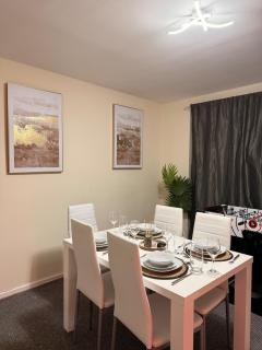 Manchester G Escape - 5