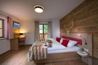 Bachgut Jagdhaus Chalet - 1