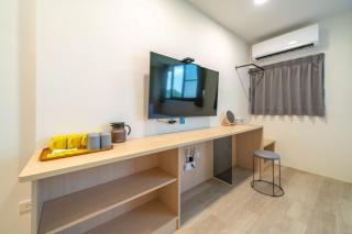 橙居 台南安平包棟民宿 依人數開放房型 麻將 唱歌 泡湯屋 加大雙人床 - 2