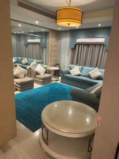 Alzahra Jaccuzi apt - 8