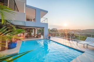 Seamless Luxury Living - 2
