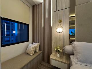 Apartement Transpark Cibubur by Raya Property with Pool View & Netflix 3 - 6