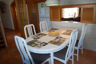 Charmante Villa mit 4 Schlafzimmer, Wlan und Zentralheizung - 8